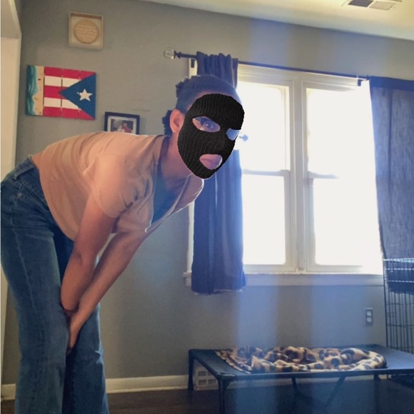 Meet your Posher, Keren - Picture 1 of 1